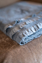 Grande serviette bain 100x150cm Pack Élégance Méditerranée Bleu Avio volant gaze coton naturel fabrication artisanale Toscane – Maison Trungadi