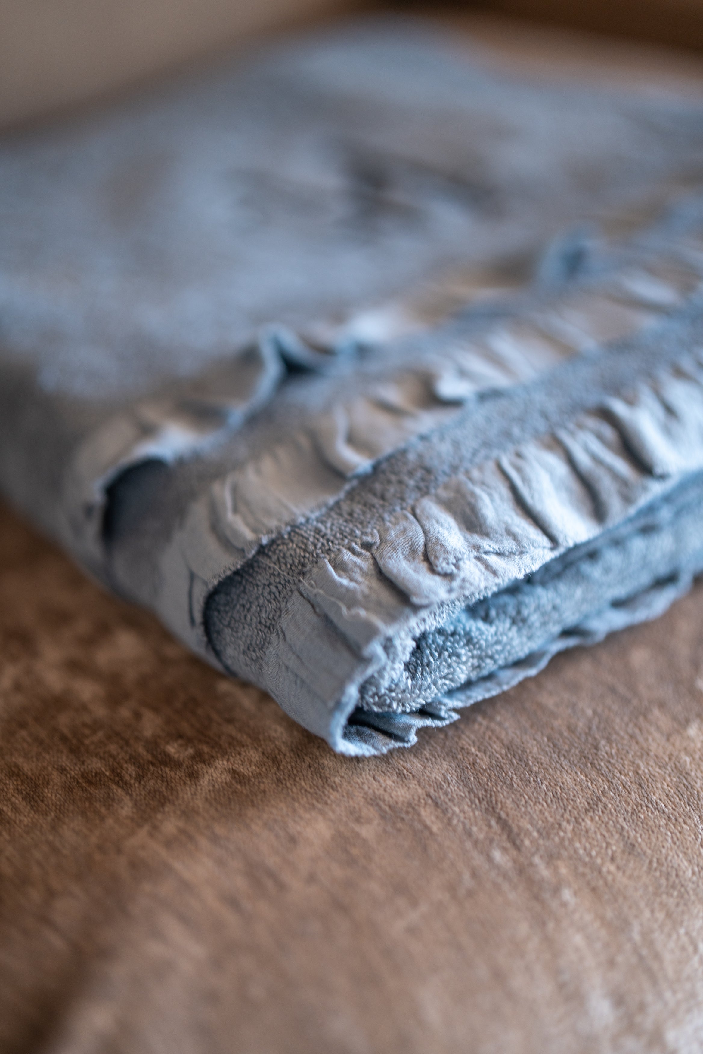 Grande serviette bain 100x150cm Pack Élégance Méditerranée Bleu Avio volant gaze coton naturel fabrication artisanale Toscane – Maison Trungadi